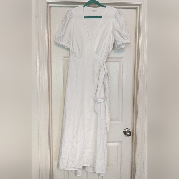 REFORMATION Weiss Linen Midi Wrap Dress